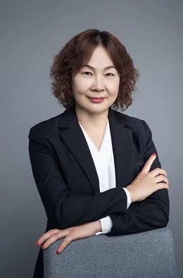 萬(wàn)虹.jpg